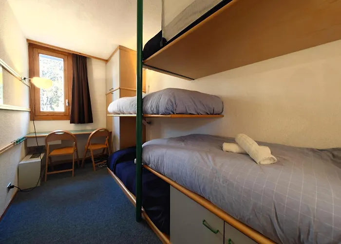 Hostdomus - Sansicario R12 *