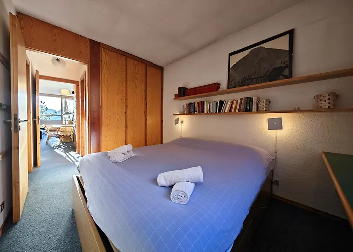 Apartamento Hostdomus - Sansicario R12 *